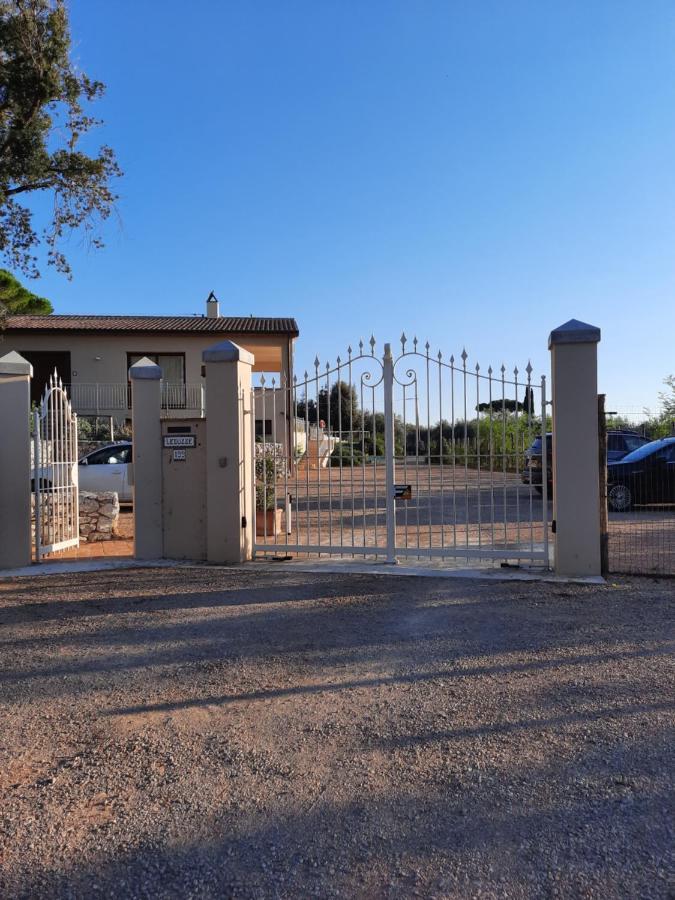 Le Bozze "Il Frantoio" Con Piscina, Wi-Fi, Posto Auto Apartment กัสตาลเญโต การ์ดุชชี ภายนอก รูปภาพ